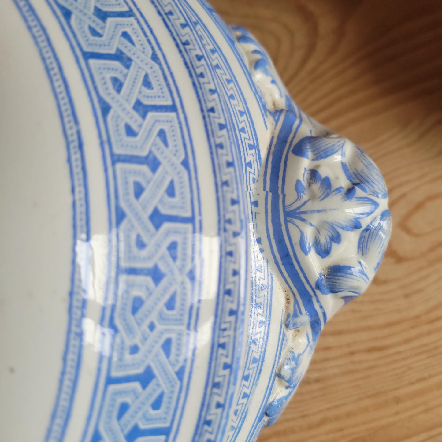 Large antique Copeland blue soupiere for Paris Central, c.1860