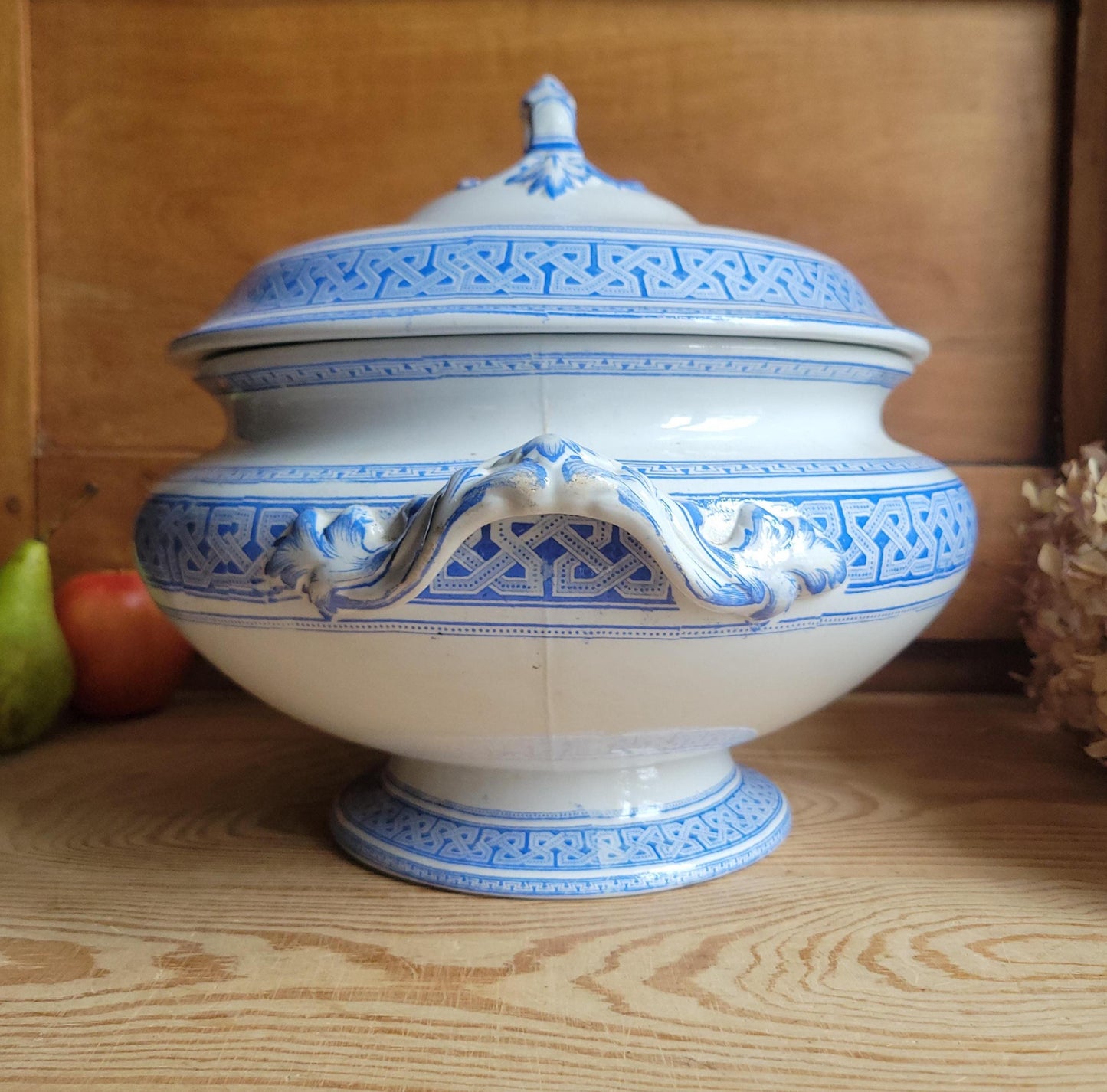 Large antique Copeland blue soupiere for Paris Central, c.1860