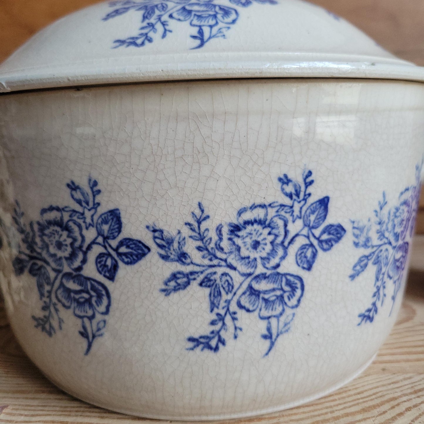 St Uze Stoneware Soupière with Lid, Blue Floral Decoration, France c.1920