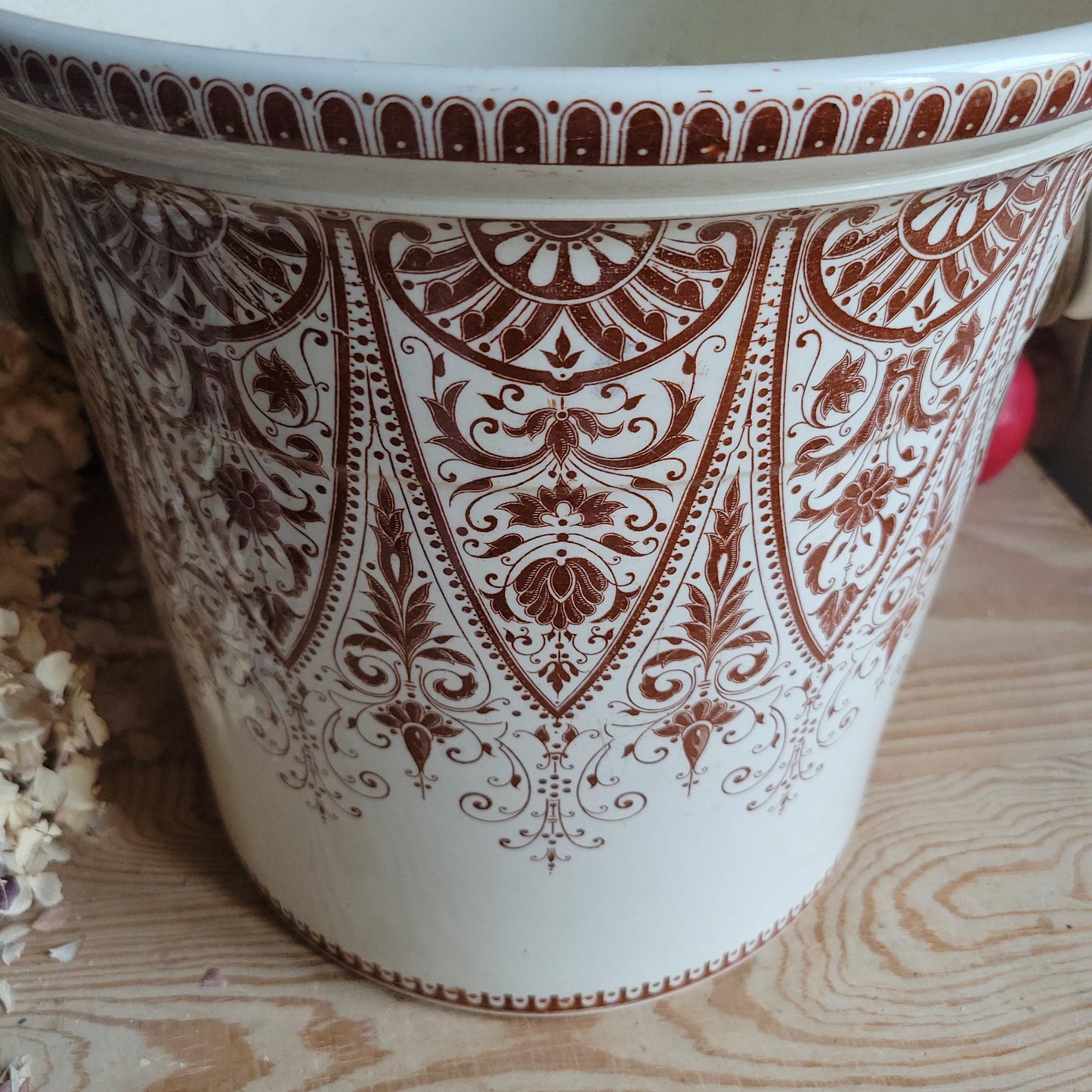 Very Large Sarreguemines Earthenware Pot with handle France c.1890