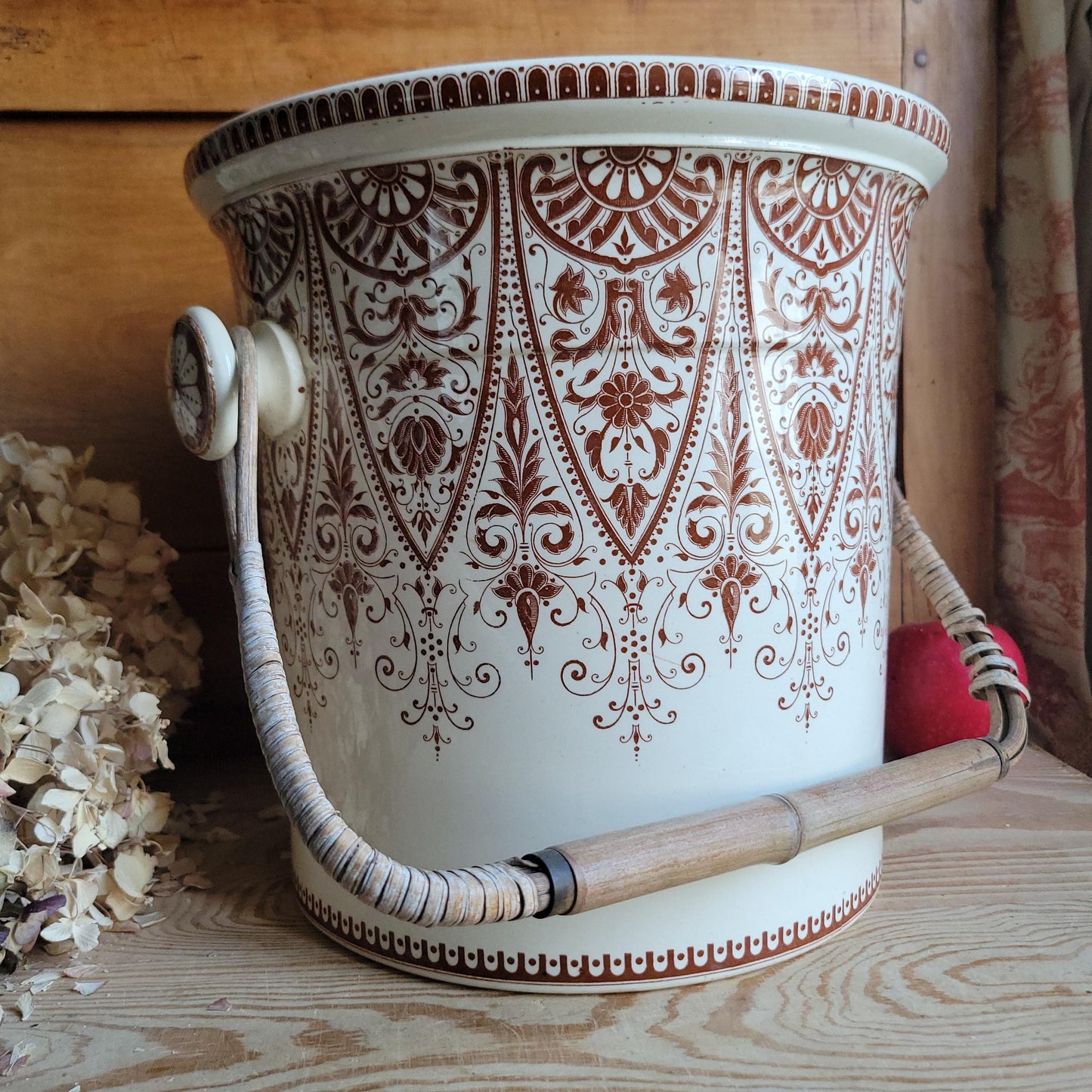 Very Large Sarreguemines Earthenware Pot with handle France c.1890