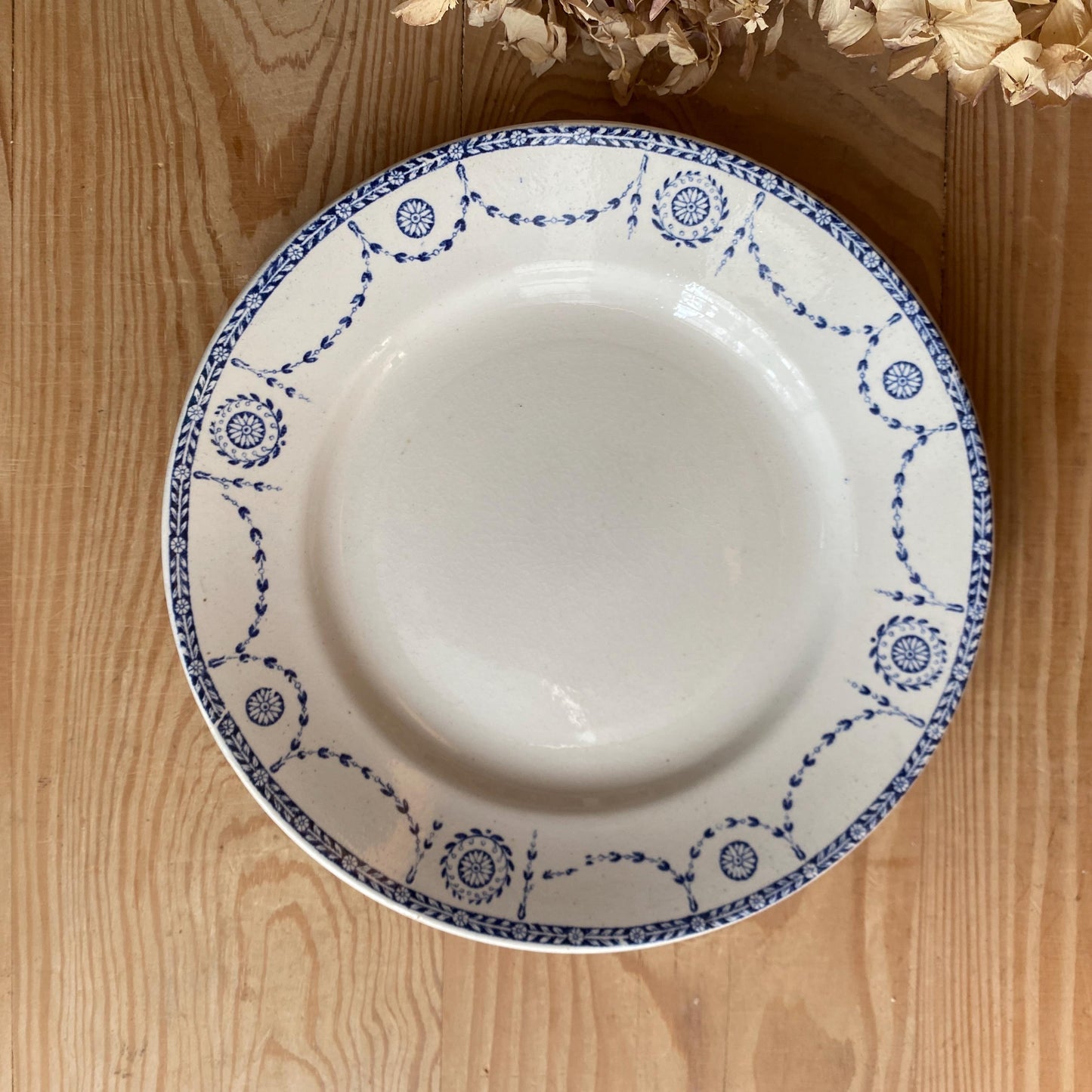 SET 6 mismatched vintage ironstone dinner plates, blue and white transferware floral patterns, France c1880-1925