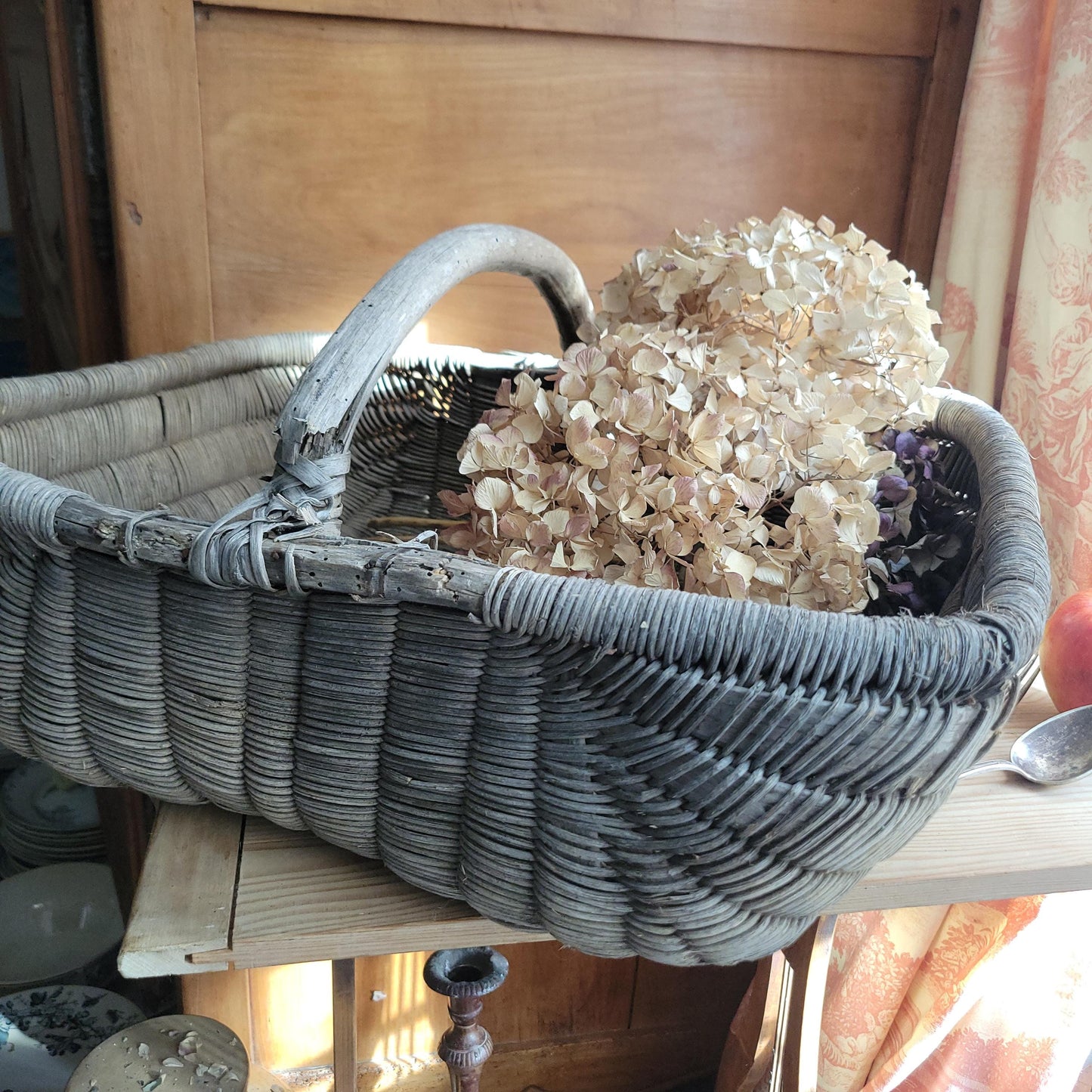 Very Large French Harvest Basket, Buttock Form, Corrèze Region France c.1900