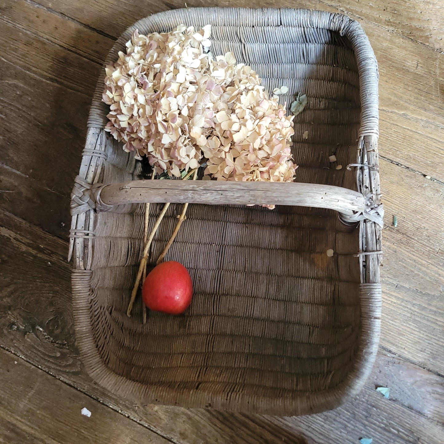 Very Large French Harvest Basket, Buttock Form, Corrèze Region France c.1900