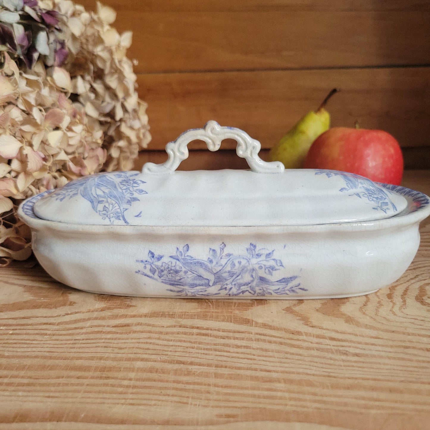 Antique Transferware Soap Dish with Lid, Lilac Blue Floral Design, France c.1890