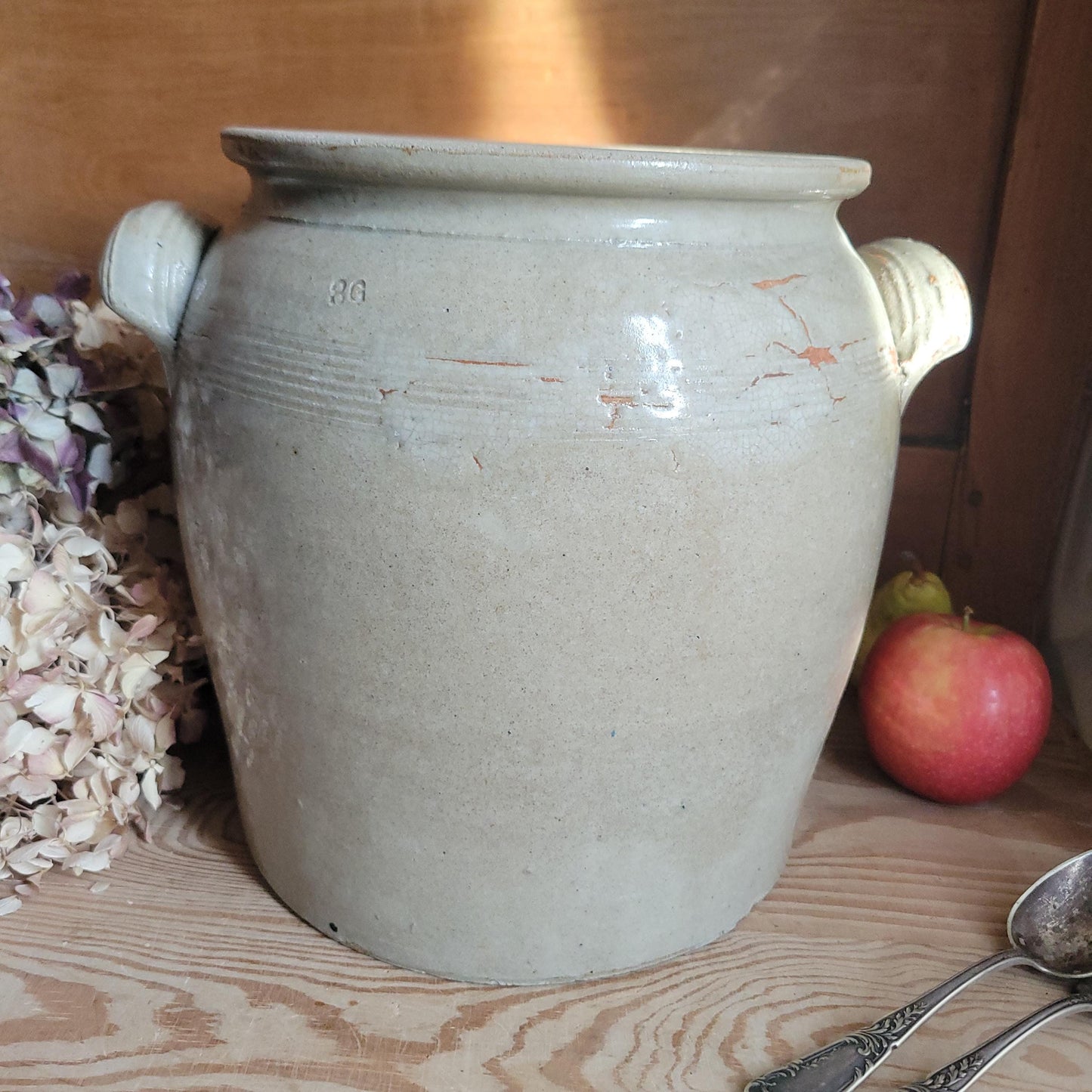 Very Large Ecru Greige Antique Confit Pot with Attached Handles, La Borne c.1900