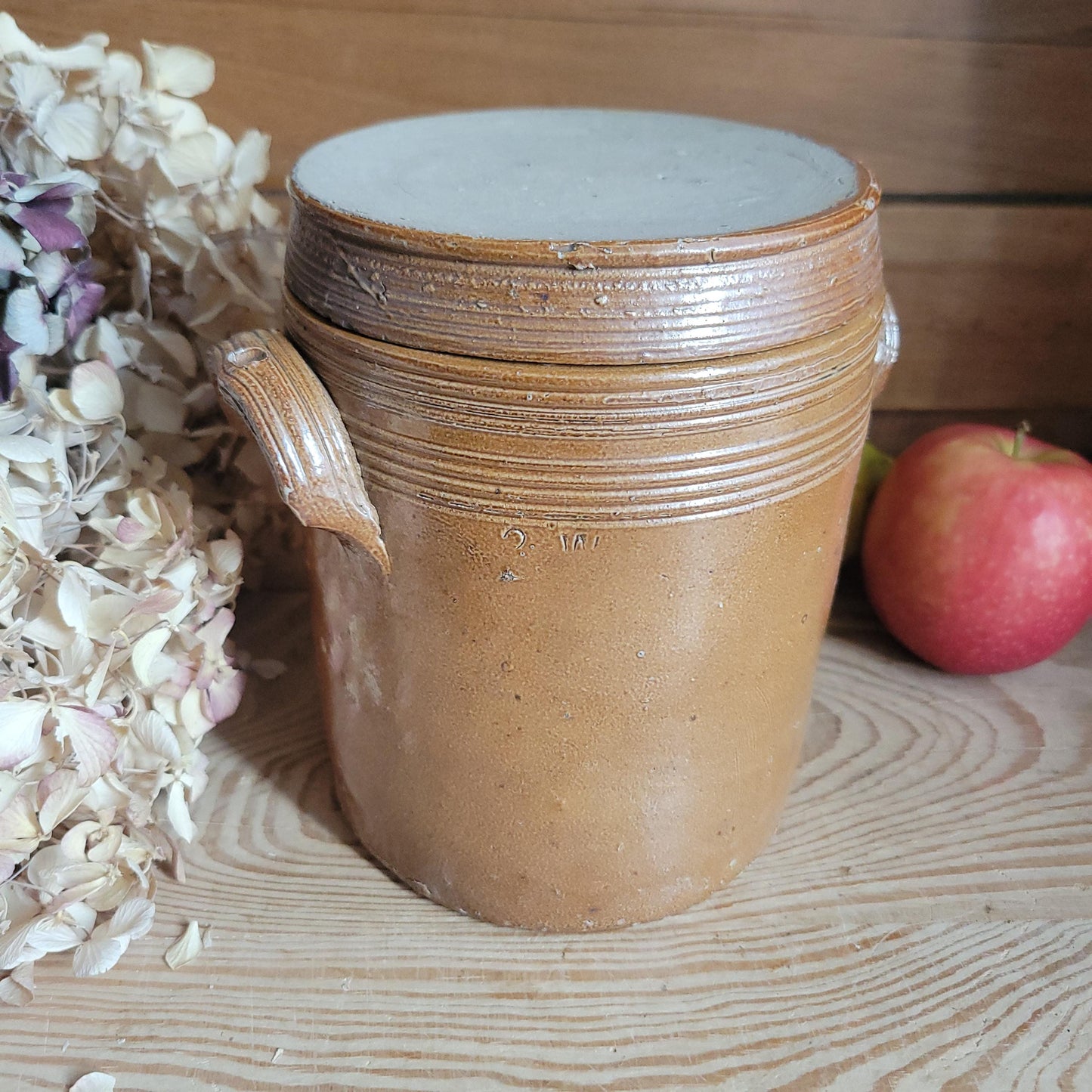 Straight-sided Cylindrical Confit Pot with Lid, Mid Brown Glaze, Saint-Amand-en-Puisaye c.1920