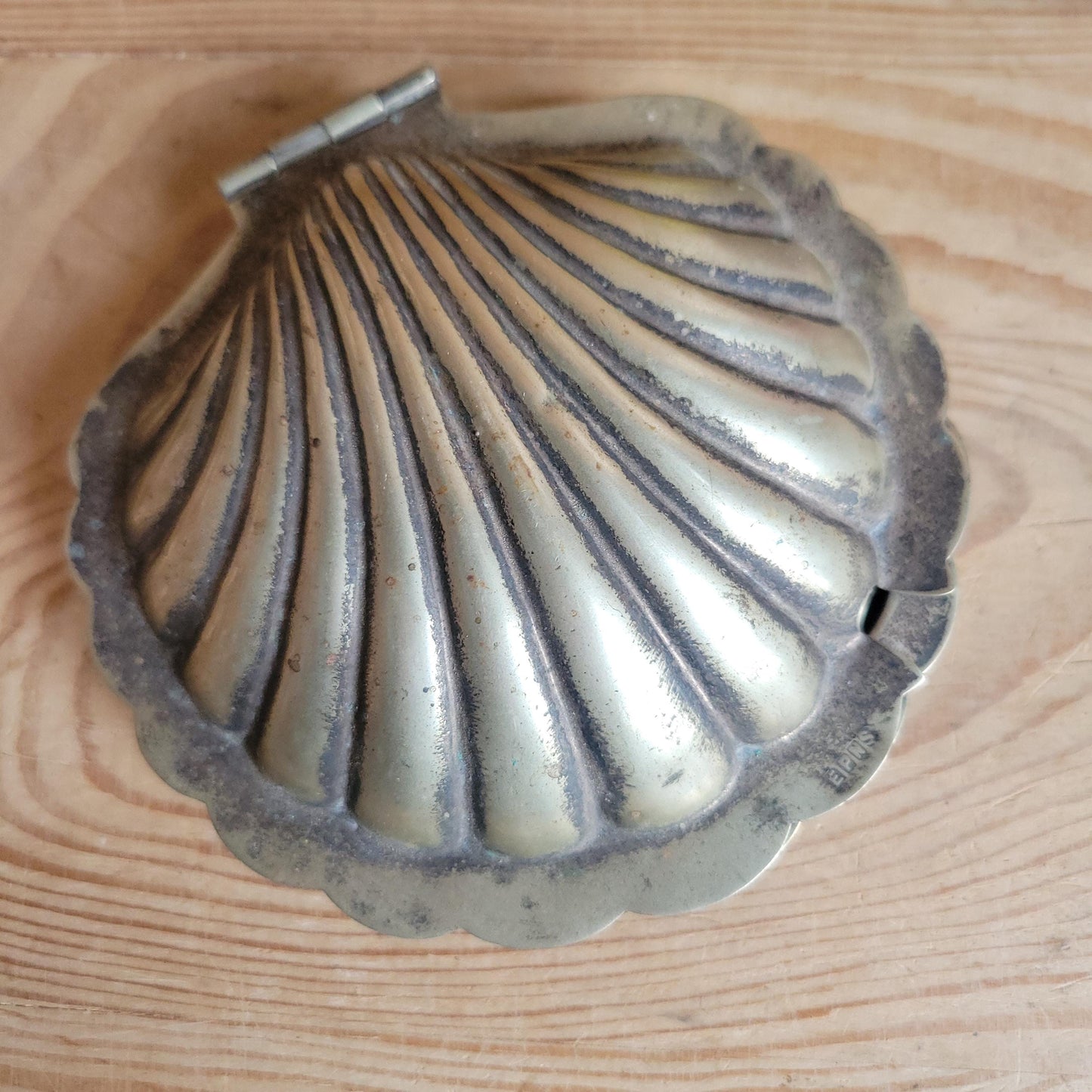 Small vintage scalloped-shaped butter dish with hinged lid France c 1950
