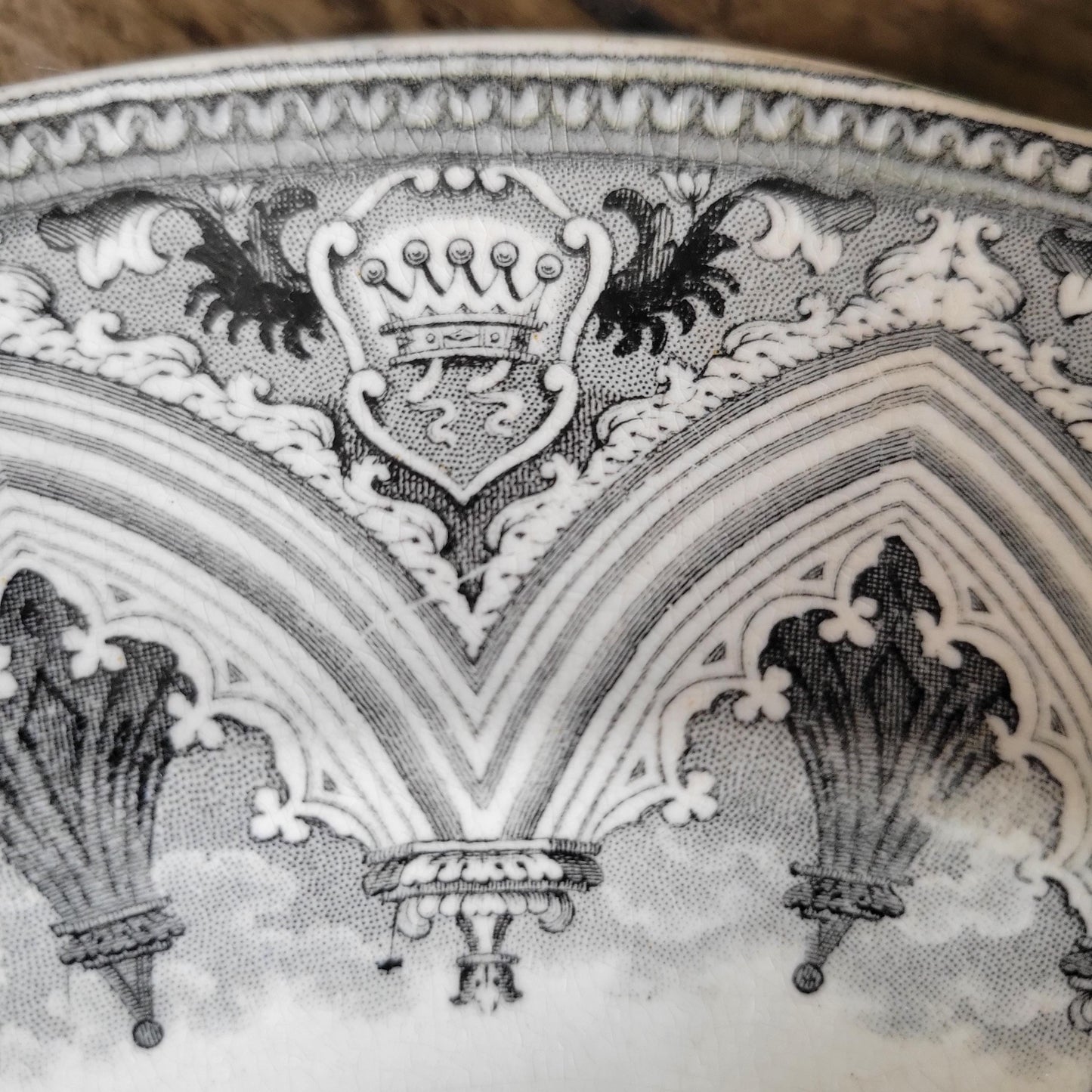 Antique Wedgwood Plate with Architectural and Heraldic/Chess Motifs, England c.19th Century