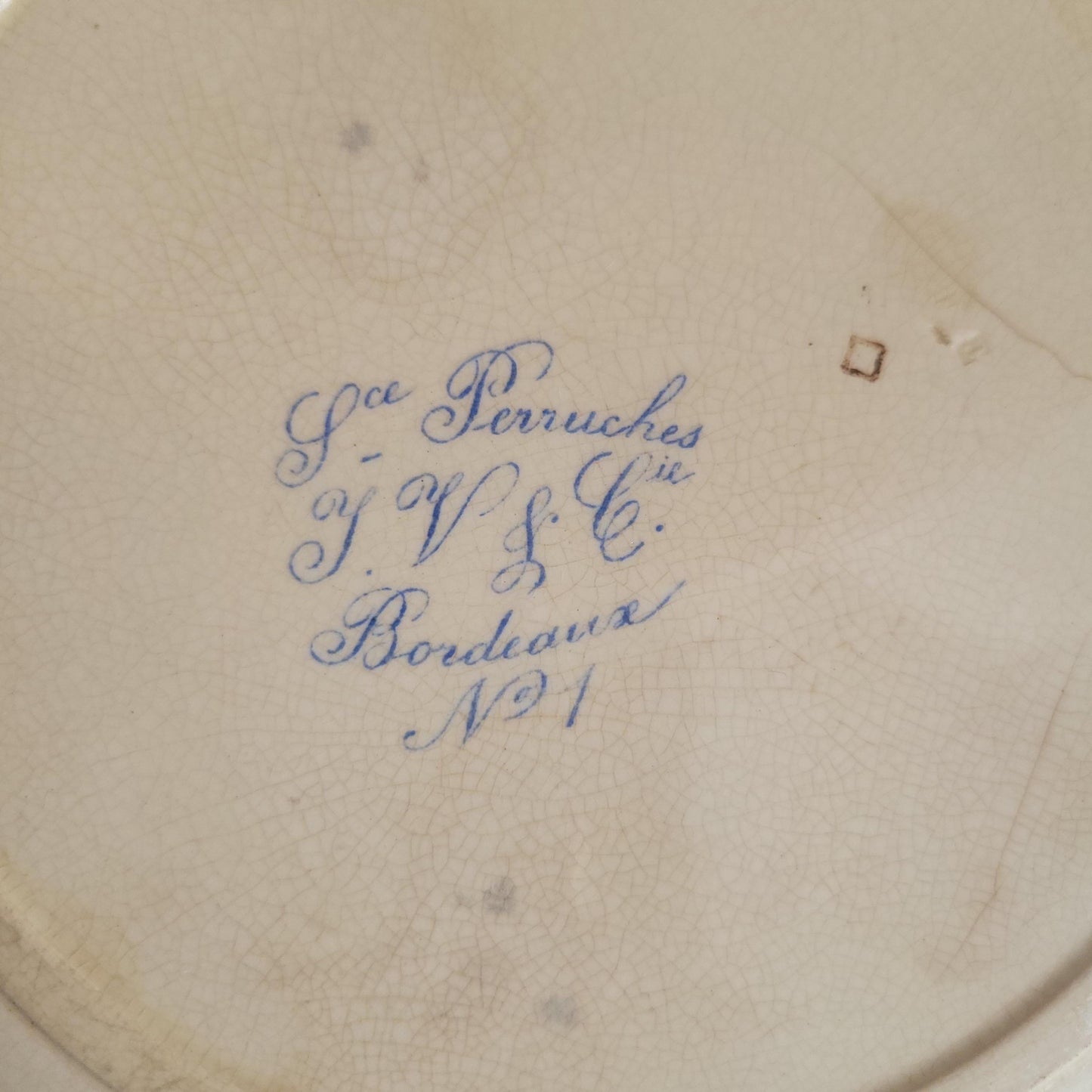 Jules Vieillard Parrot Plate, Bordeaux Faience, France c.1850