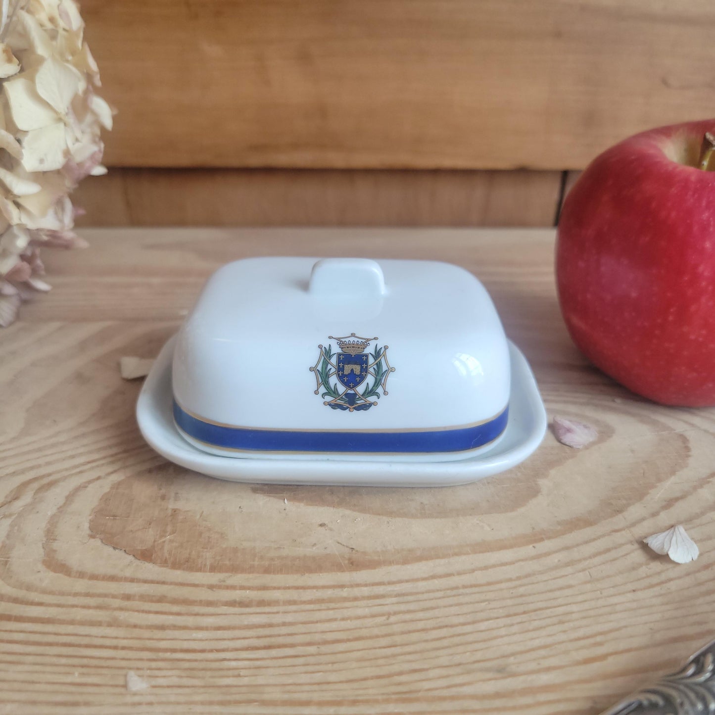 Porcelain Butter Pat / Caviar Cloche from Hotel La Barbacane, Cite de Caracassone, by Pillivuyt, France c.1970