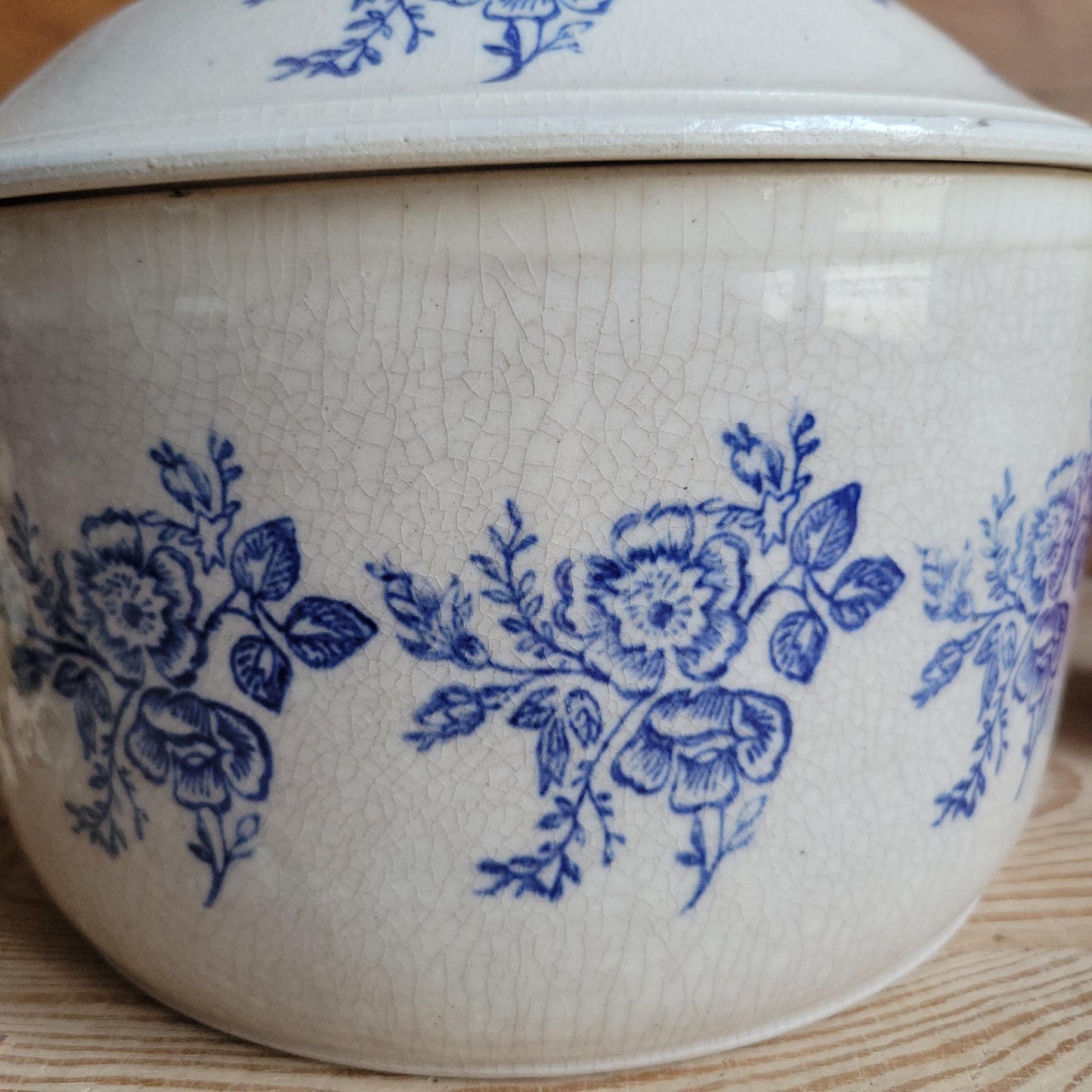 St Uze Stoneware Soupière with Lid, Blue Floral Decoration, France c.1920