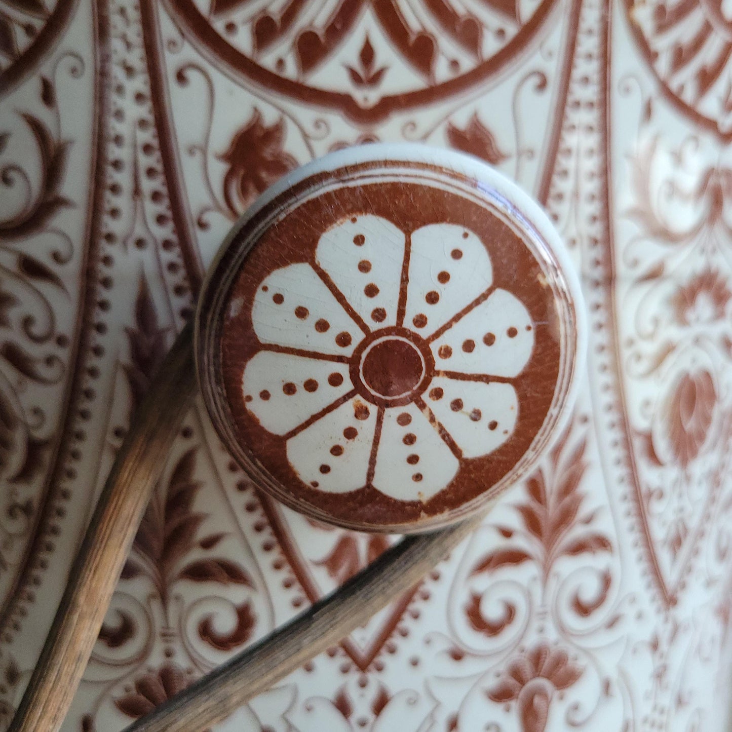 Very Large Sarreguemines Earthenware Pot with handle France c.1890