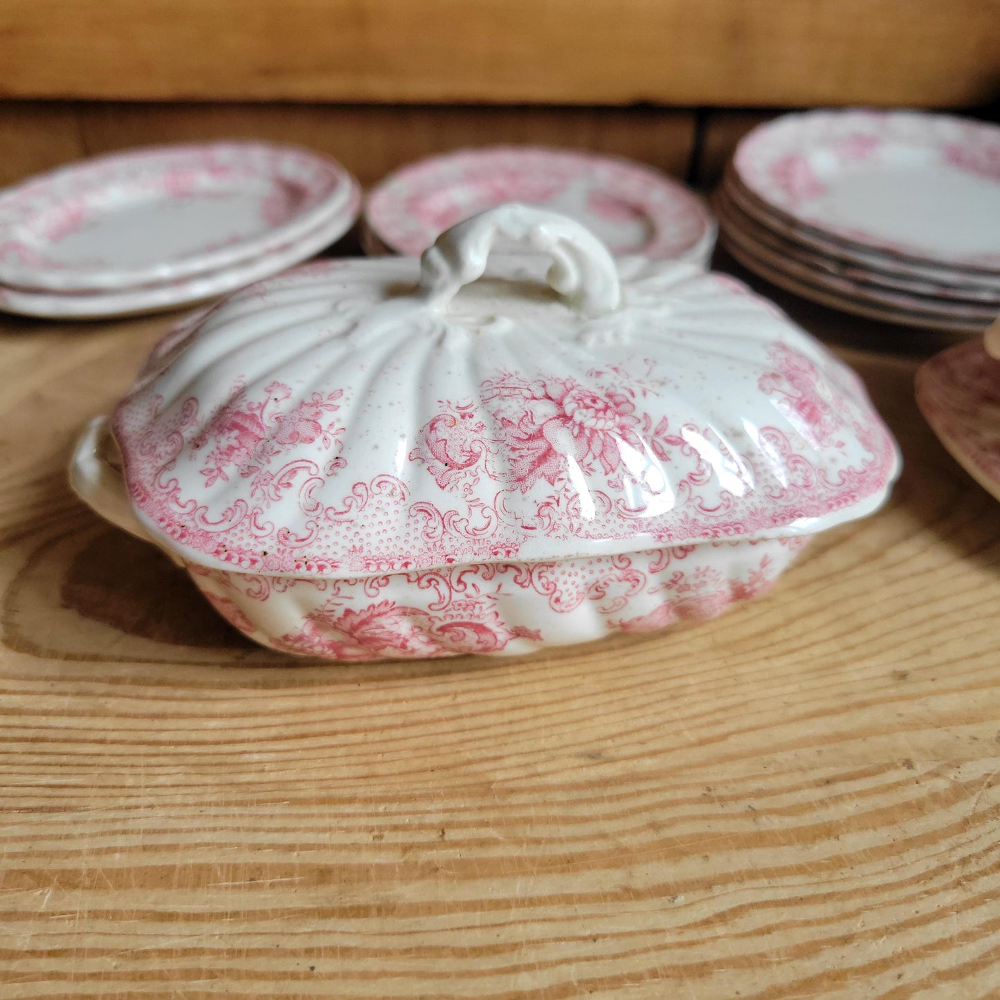Antique French Dinette Set, 10 Plates and 2 Soupières, pink Transferware ‘Ashley’ by B&S