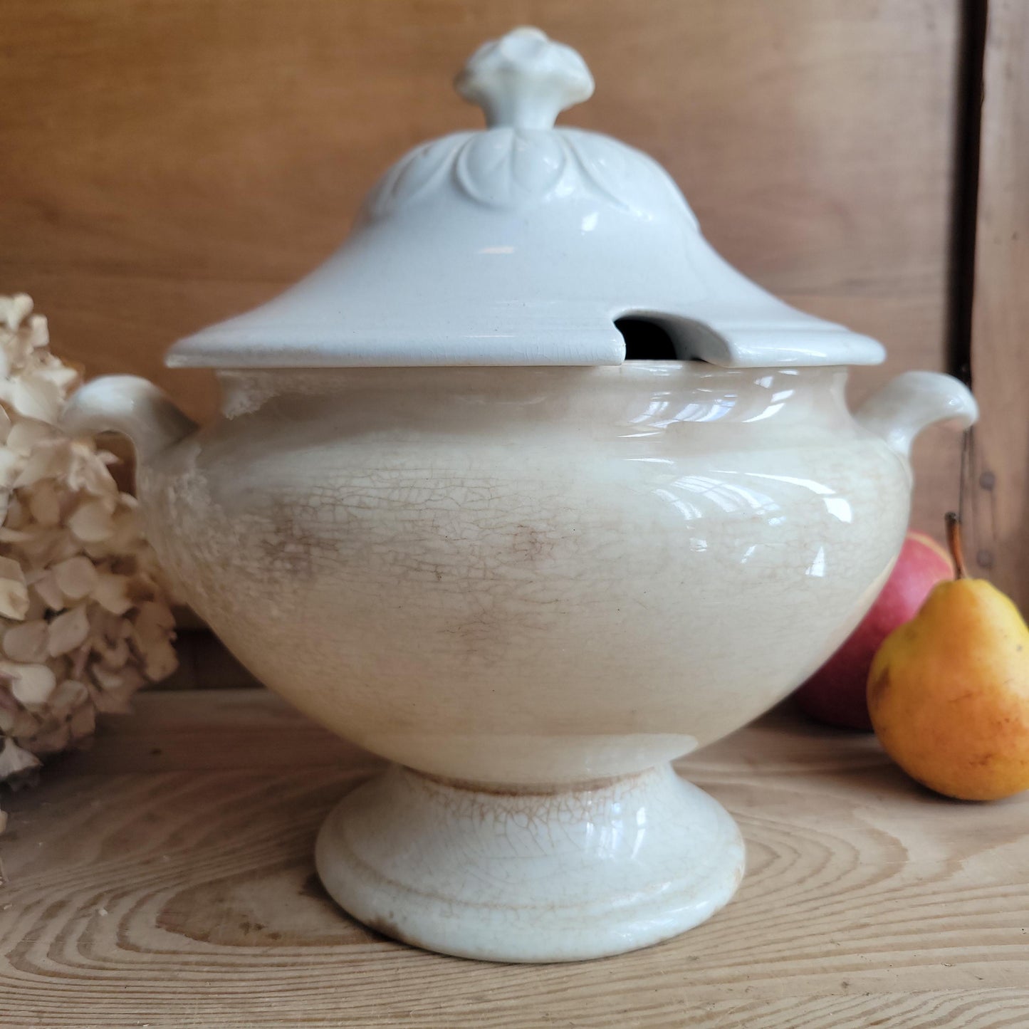 White Tea-Stained Soupière by Petrus Regout, Maastricht c.1880