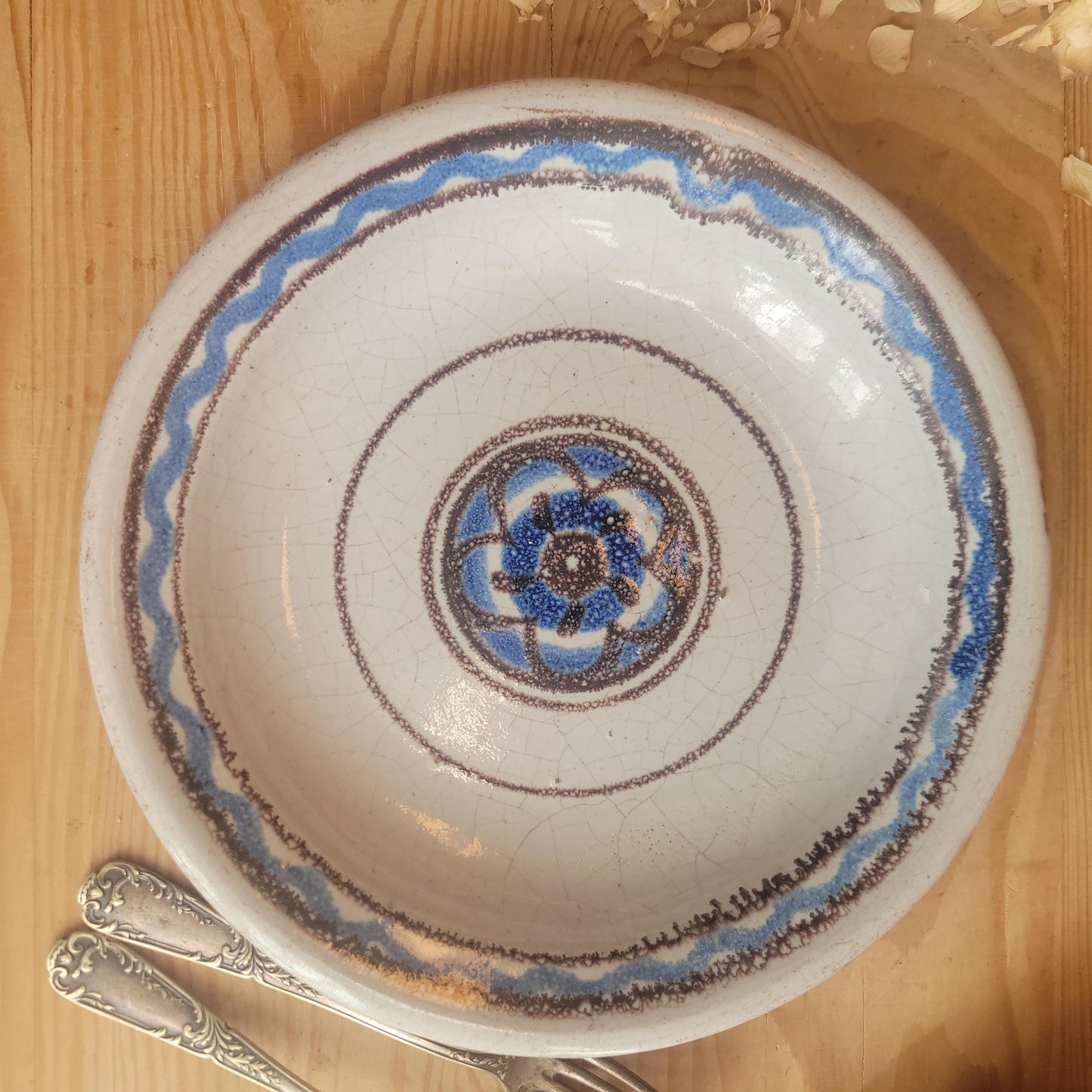 Small Cul Noir Round Platter, Blue and Brown Design, Rouen Area, France c.1900