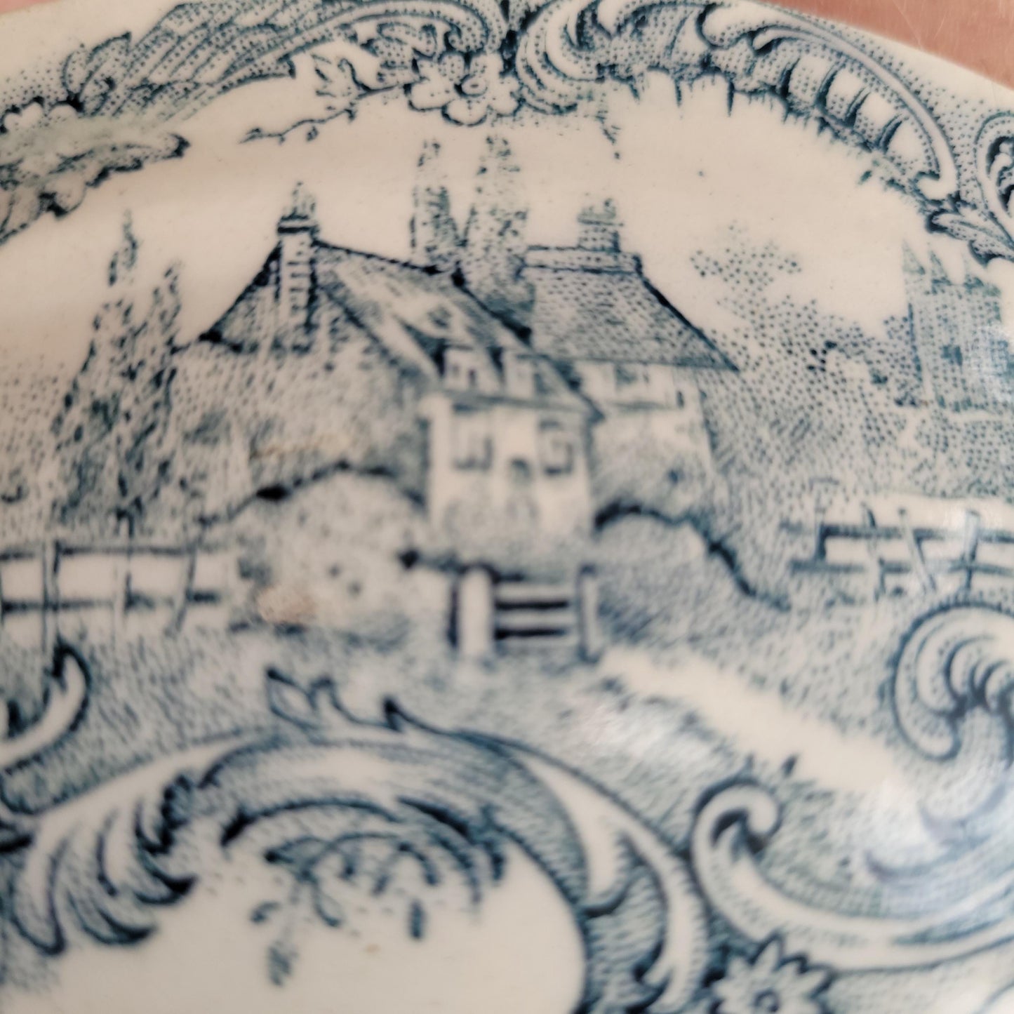 Small Legumier by Grigny, Blue and White Transferware with Nesting Birds, France 1900