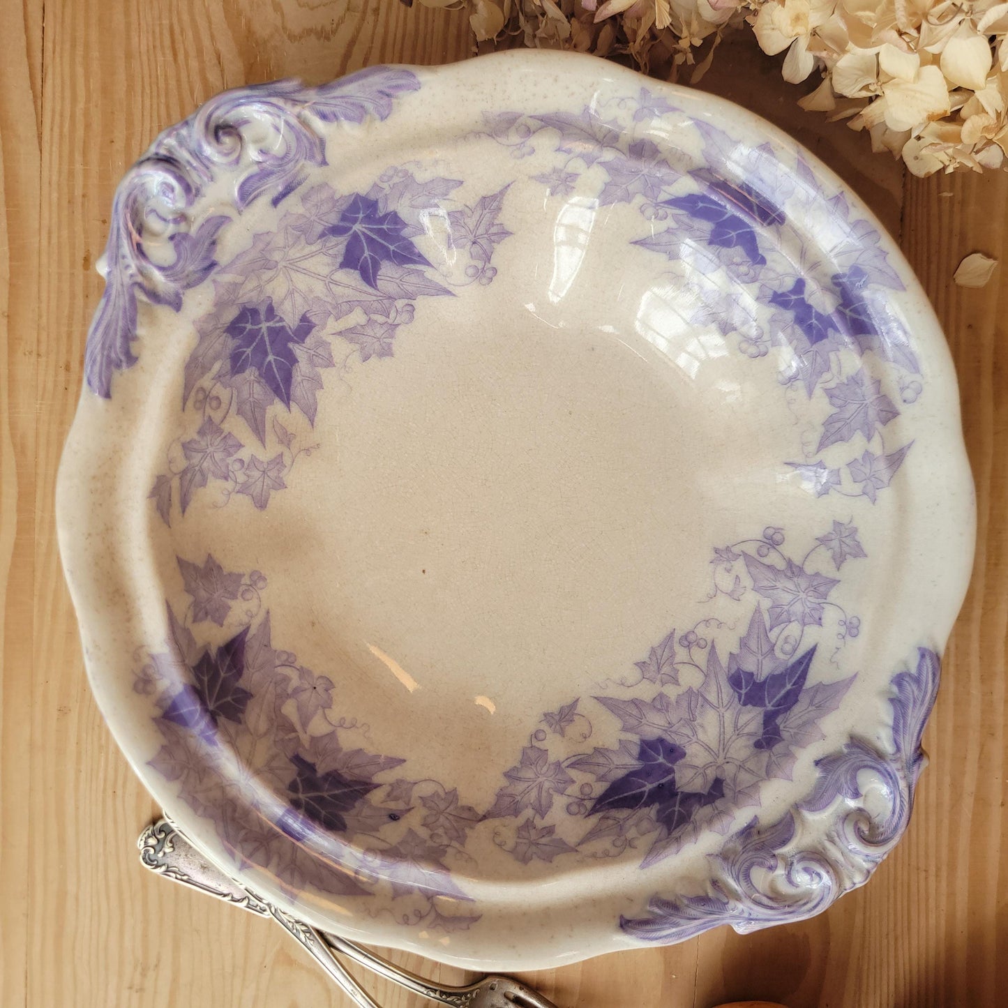 Bryonia Shallow Dish in Lilac Transferware, Sarreguemines France c.1890