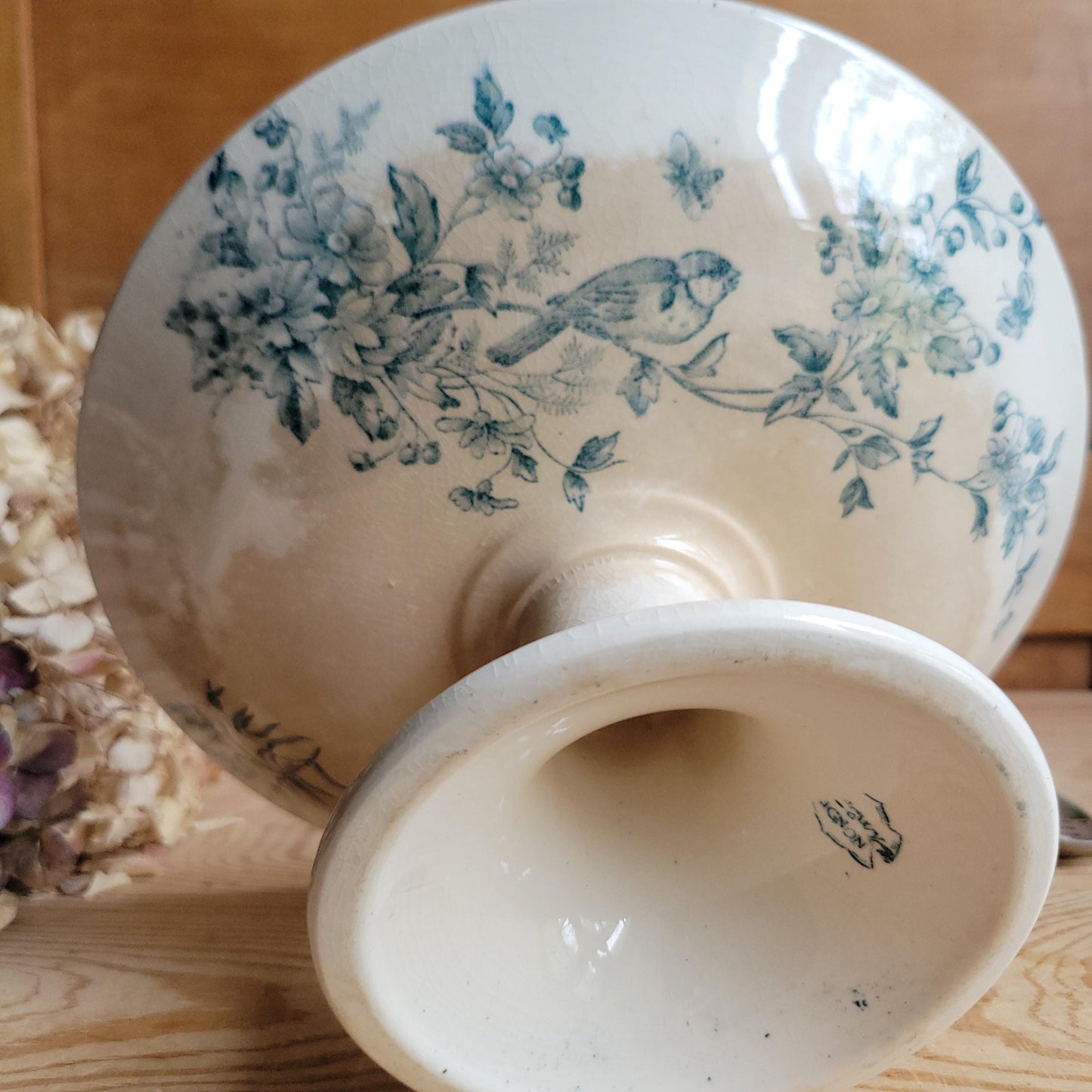 Elegant Longwy Compotier ‘Mignon’ with beautiful patina, Birds, Blue Green Transferware, France c.1880