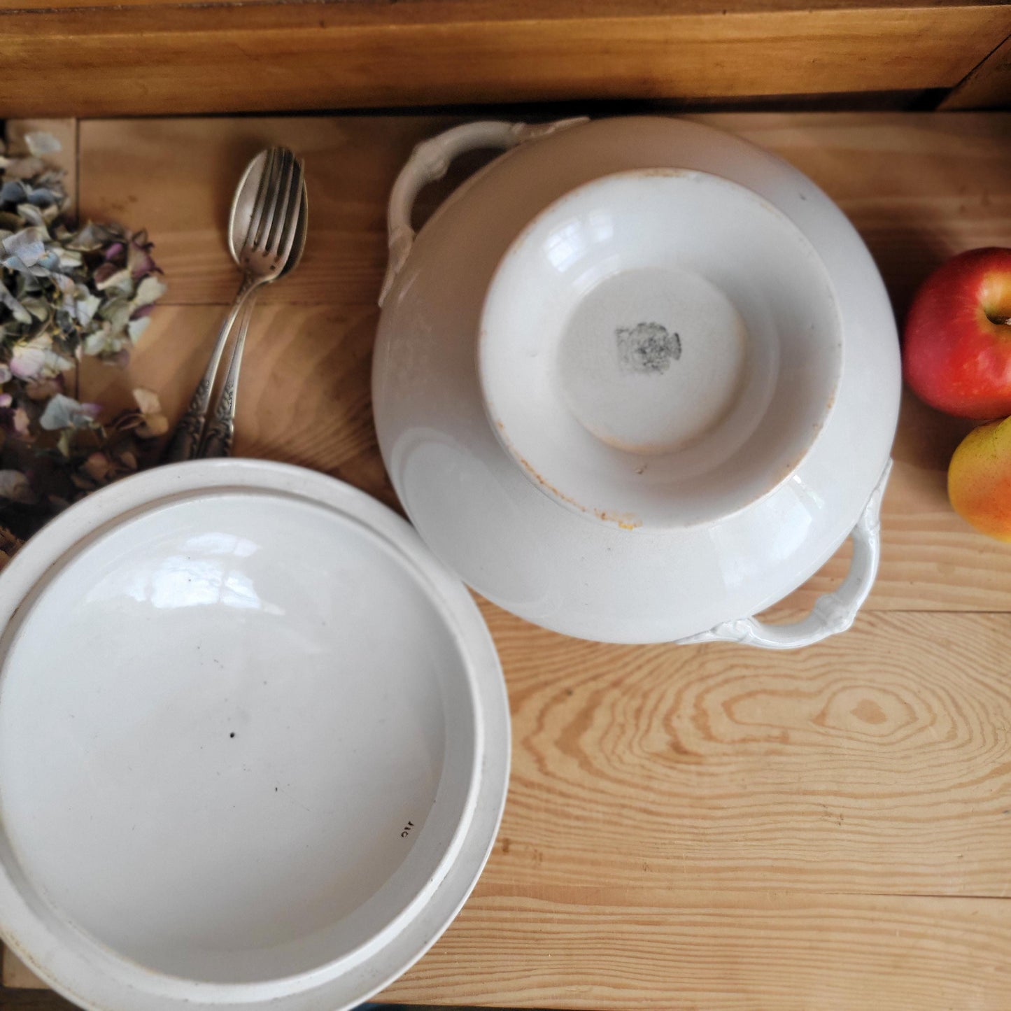 Large Antique Badonviller Soupière, excellent condition White Earthenware, France c.1900