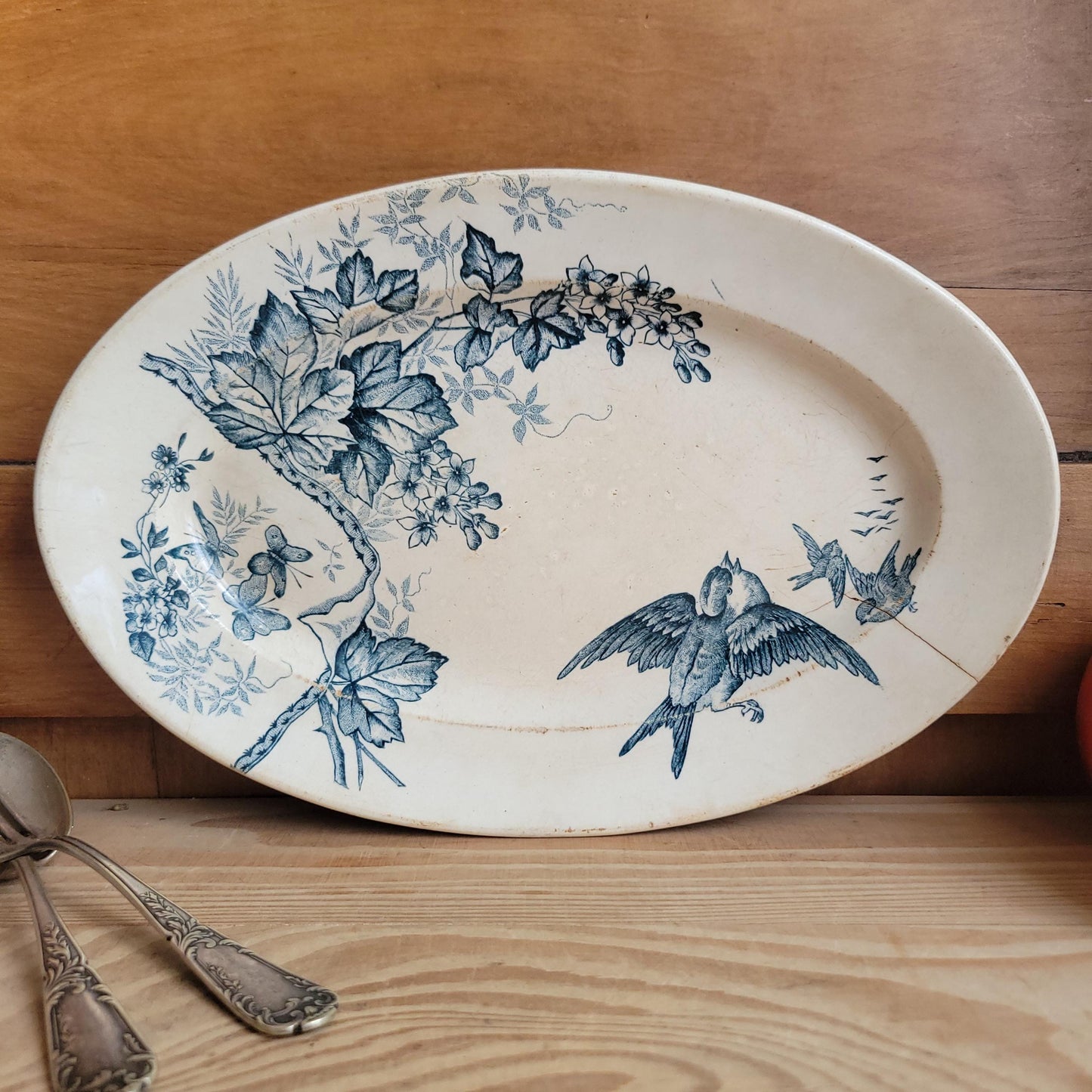 French Antique Sarreguemines ‘Oiseaux’ Oval Platter in Teal Blue Transferware, France 1880-1900
