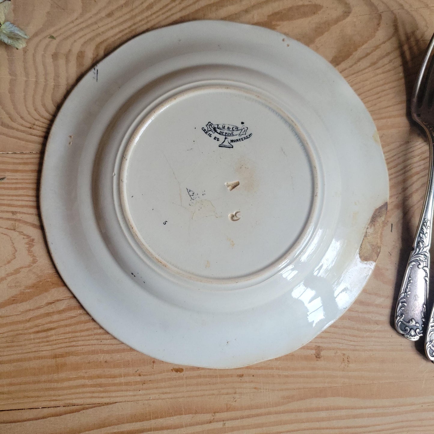 Creil et Montereau ‘Exposition 1867’ Parlant Plate, Black Transferware c.1870