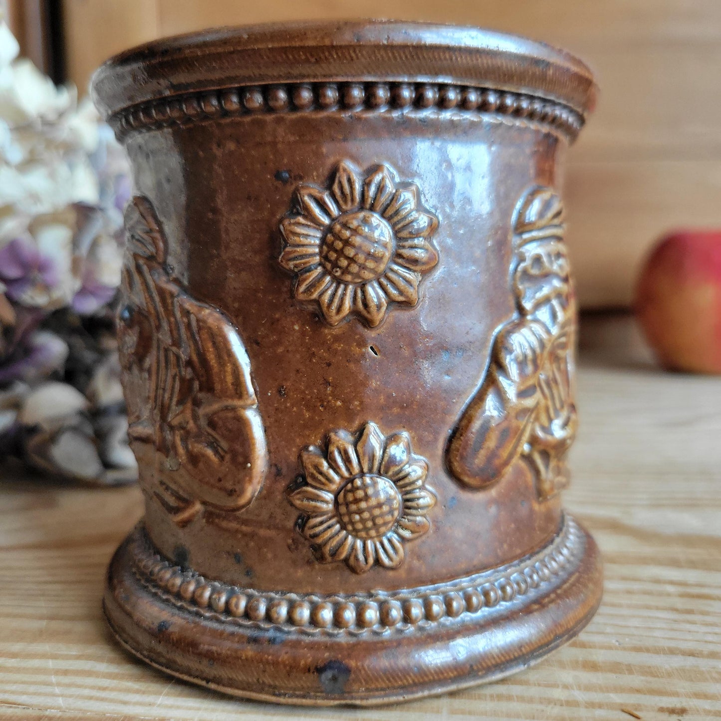 Salt-Glazed ‘Tabac’ (tobacco) Pot with Snuff-Taking Figure, France c.1921